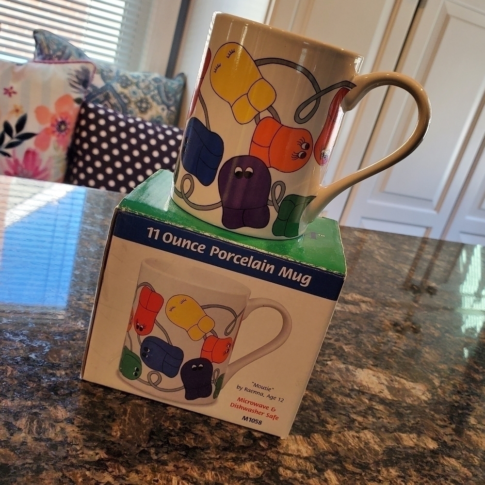 Centrum Save the Children Coffee Mug "Mousie"